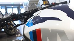 2025 (25) M 1000 R 4756639