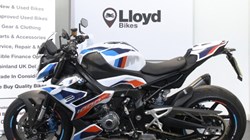 2025 (25) M 1000 R 4756619