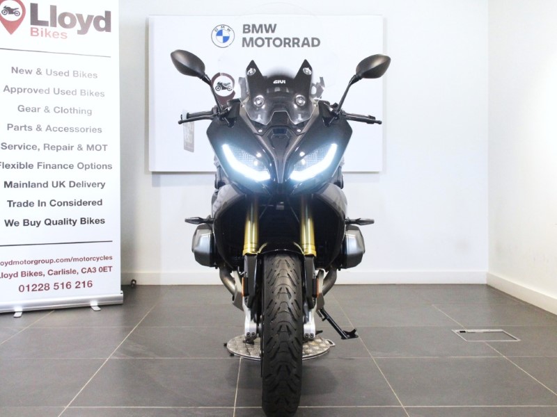 2023 (73) R 1250 RS SE 4895360