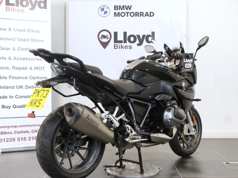 2023 (73) R 1250 RS SE 4895365