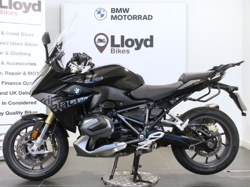 2023 (73) R 1250 RS SE 4895362