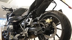 2023 (73) R 1250 RS SE 4796323