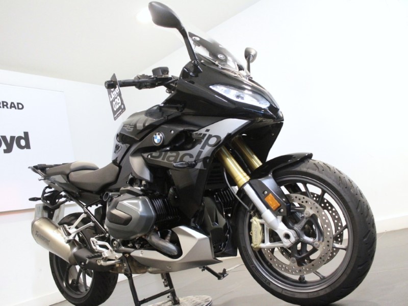 2023 (73) R 1250 RS SE 4895377