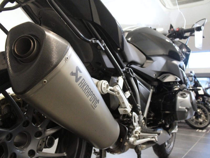 2023 (73) R 1250 RS SE 4895382