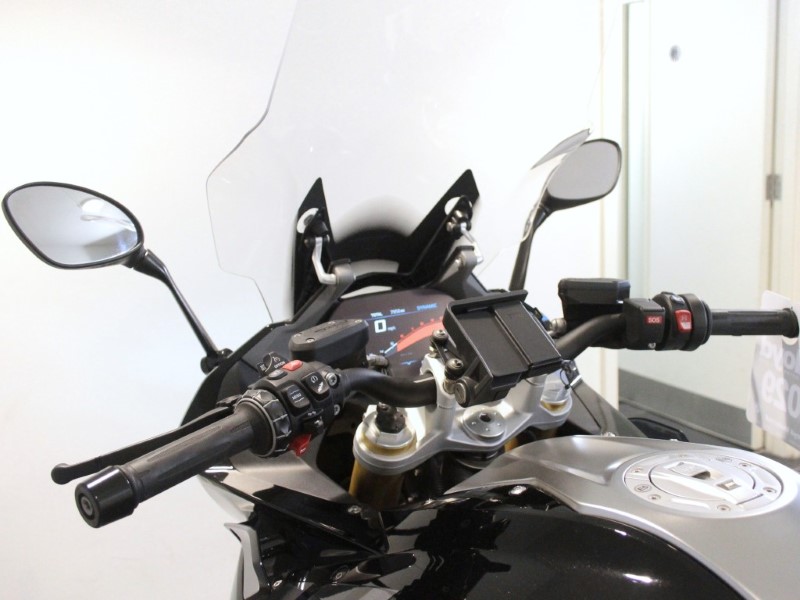 2023 (73) R 1250 RS SE 4895366