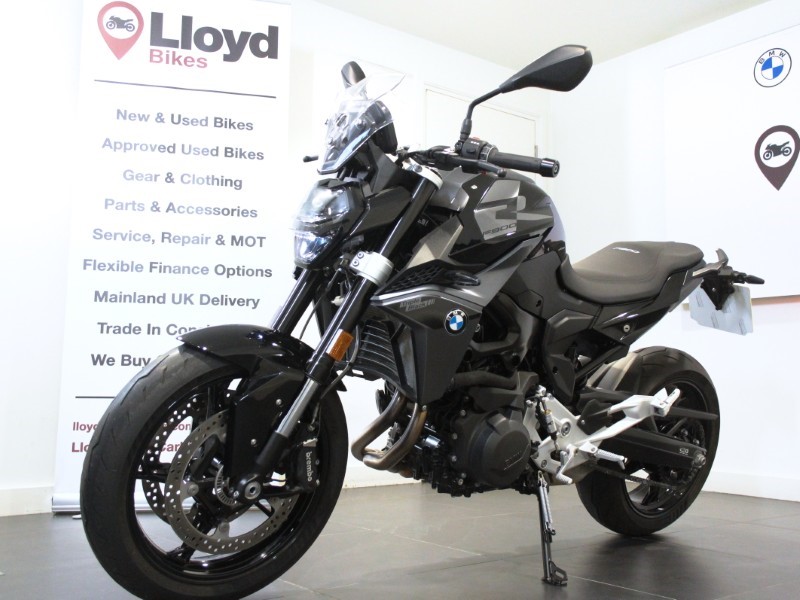 2025 (25) F 900 R 4816418