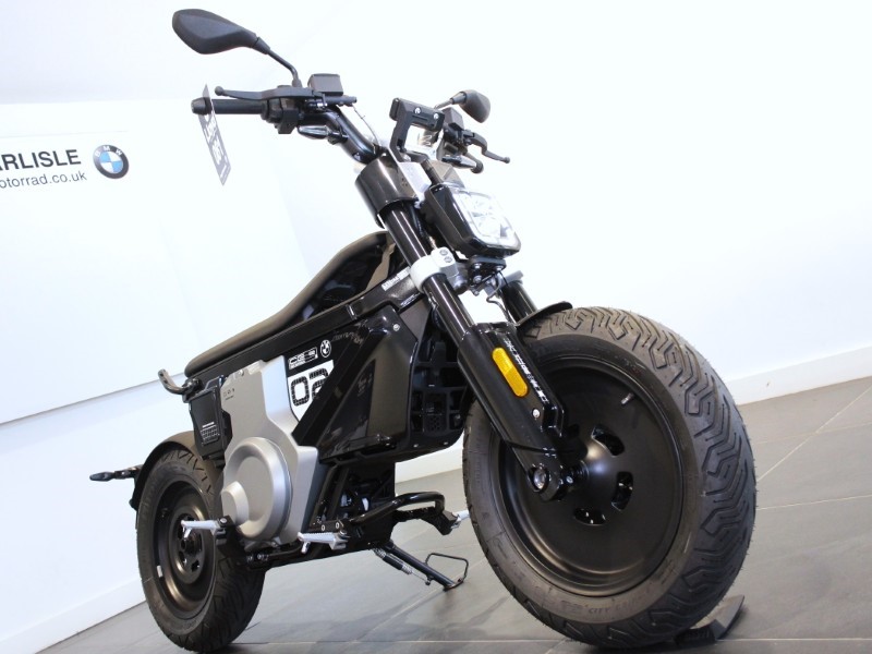 2025 (75) CE 02 AM 5075677