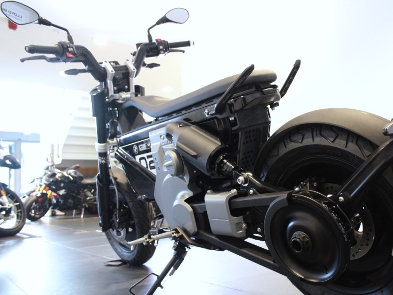 2025 (75) CE 02 AM 5075676