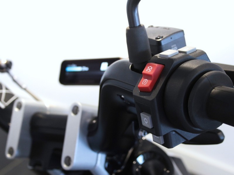 2025 (75) CE 02 AM 5075667