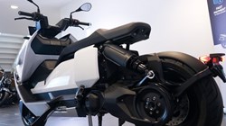 2025 (75) CE 04 5075822