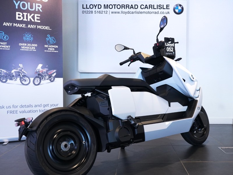 2025 (75) CE 04 5075812