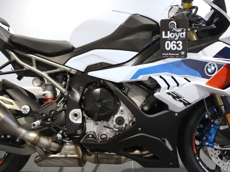 2025 (75) S 1000 RR Sport with M Pack 5075975