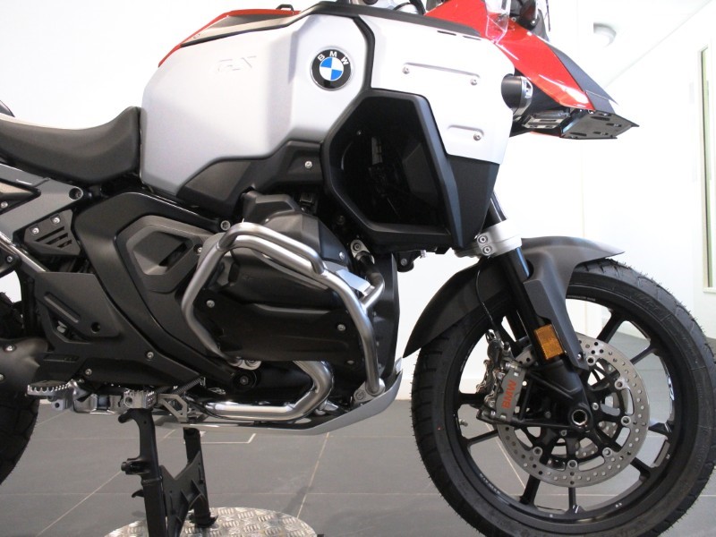 2025 (75) R 1300 GSA TE ASA 5092181
