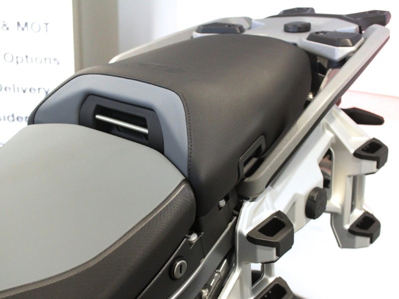 2025 (75) R 1300 GSA TE ASA 5092184