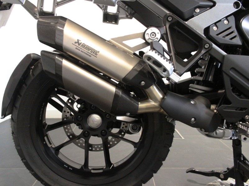 2025 (75) R 1300 GSA TE ASA 5092176