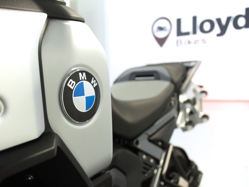 2025 (75) R 1300 GSA TE ASA 5092183