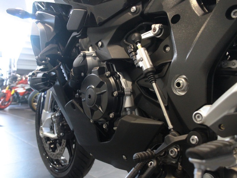 2025 (25) S 1000 XR TE 4975908