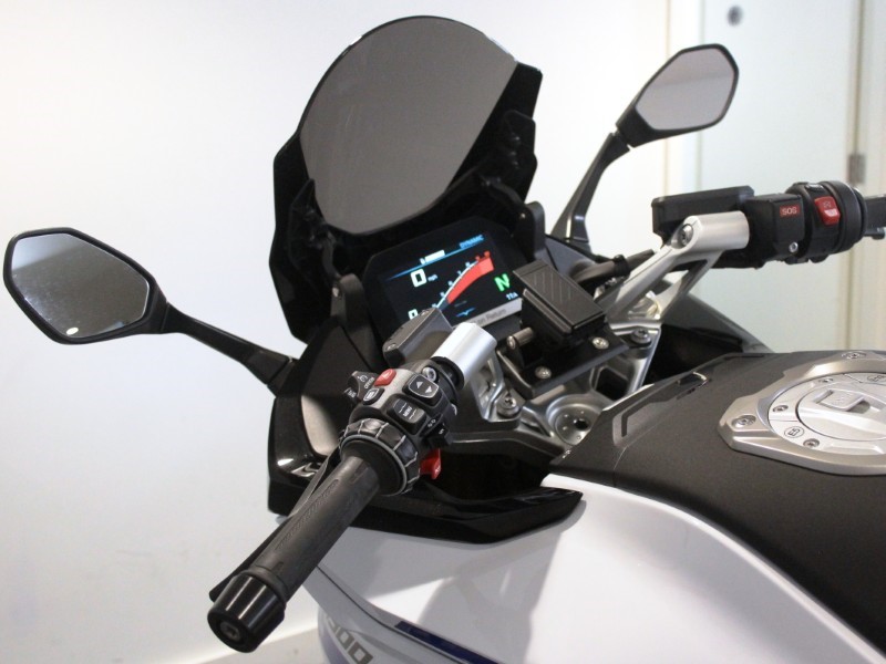 2025 (25) R 1300 RS SE 4975472