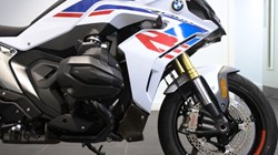 2025 (25) R 1300 RS SE 4975484