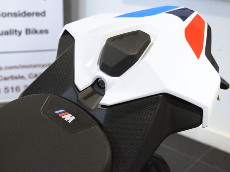2024 (74) S 1000 RR Sport with M Pack 5033275