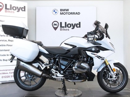 2023 (72) R 1250 RS SE