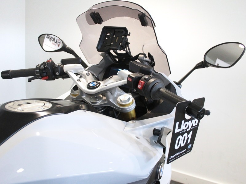 2023 (72) R 1250 RS SE 5063772