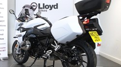 2023 (72) R 1250 RS SE 5063764