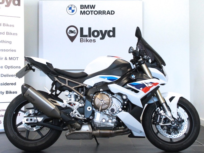 2021 (71) S 1000 R Sport with M Pack