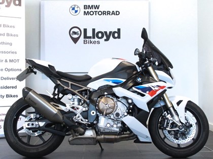 2021 (71) S 1000 R Sport with M Pack