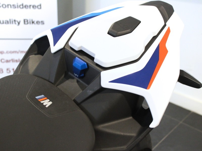 2021 (71) S 1000 R Sport with M Pack 5280454