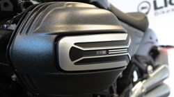 2024 (24) R 12 Option 719 5280514