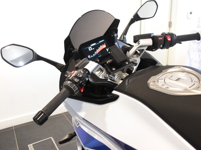 2025 (75) R 1300 RS SE 5566775