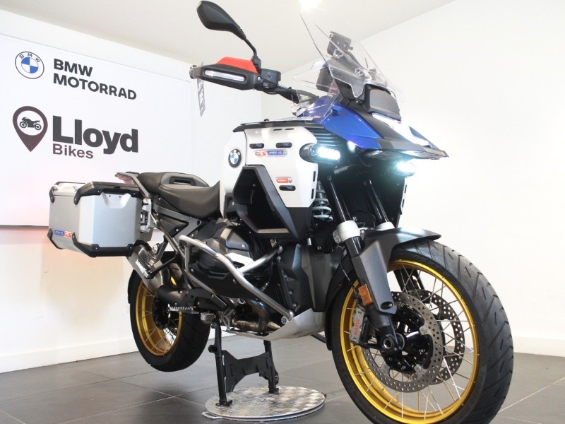 2025 (25) R 1300 GSA TE ASA 5567037