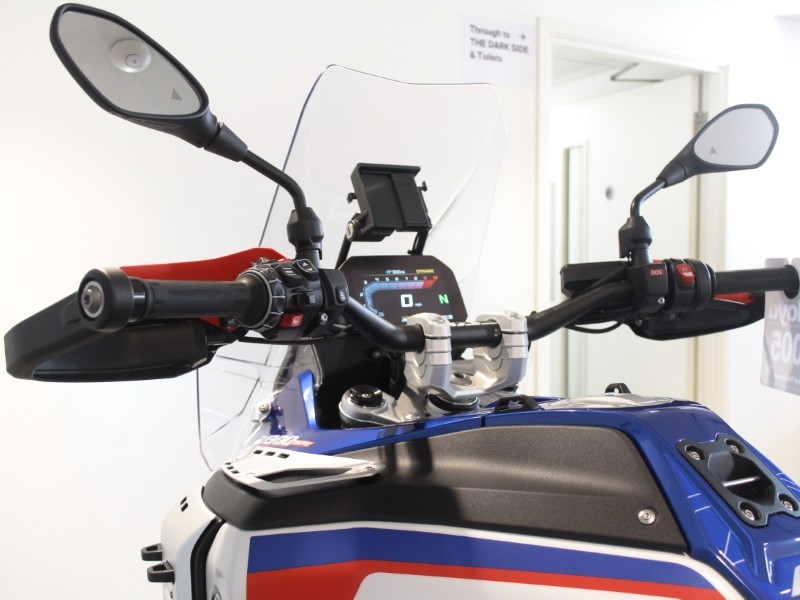 2025 (25) R 1300 GSA TE ASA 5567031