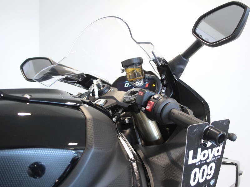 2024 (74) S 1000 RR Sport 5551399