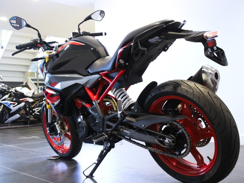 2025 (75) G 310 R 5690553