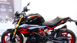2025 (75) G 310 R 5690541