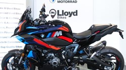 2025 (75) M 1000 XR Competition Pack 5613036