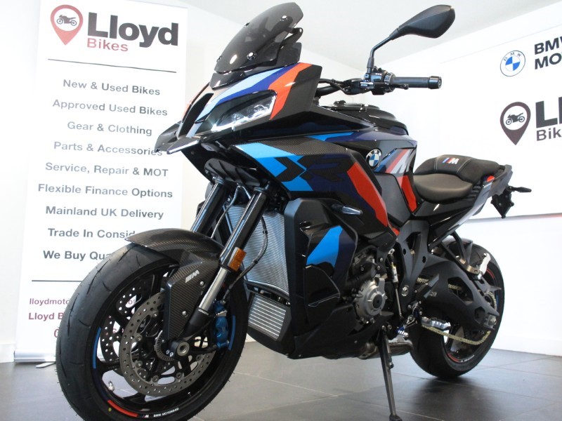 2025 (75) M 1000 XR Competition Pack 5613048