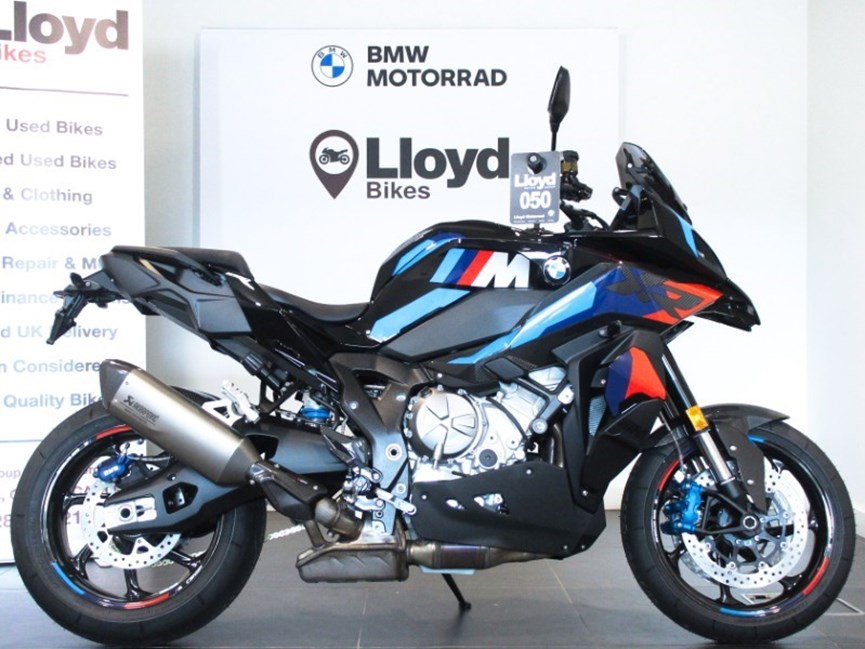 2025 (75) M 1000 XR Competition Pack