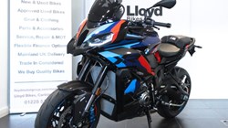 2025 (75) M 1000 XR Competition Pack 5613035