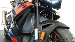 2025 (75) M 1000 R Competition Pack 5613019