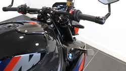 2025 (75) M 1000 R Competition Pack 5613008