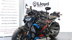 2025 (75) M 1000 R Competition Pack 5612999