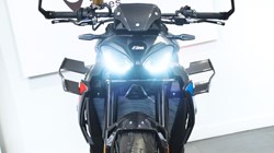 2025 (75) M 1000 R Competition Pack 5613031