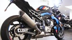 2025 (75) M 1000 R Competition Pack 5613013