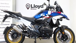 2025 (75) R 1300 GSA TE 5650240