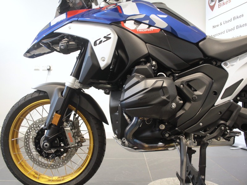 2025 (75) R 1300 GSA TE 5650252