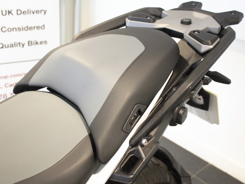 2025 (75) R 1300 GSA TE 5650256