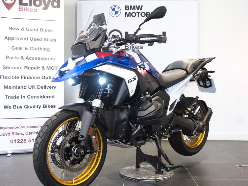 2025 (75) R 1300 GSA TE 5650235